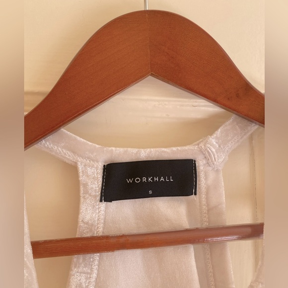 Workhall crushed velvet cropped tank, white/cream color, size S - Picture 5 of 5